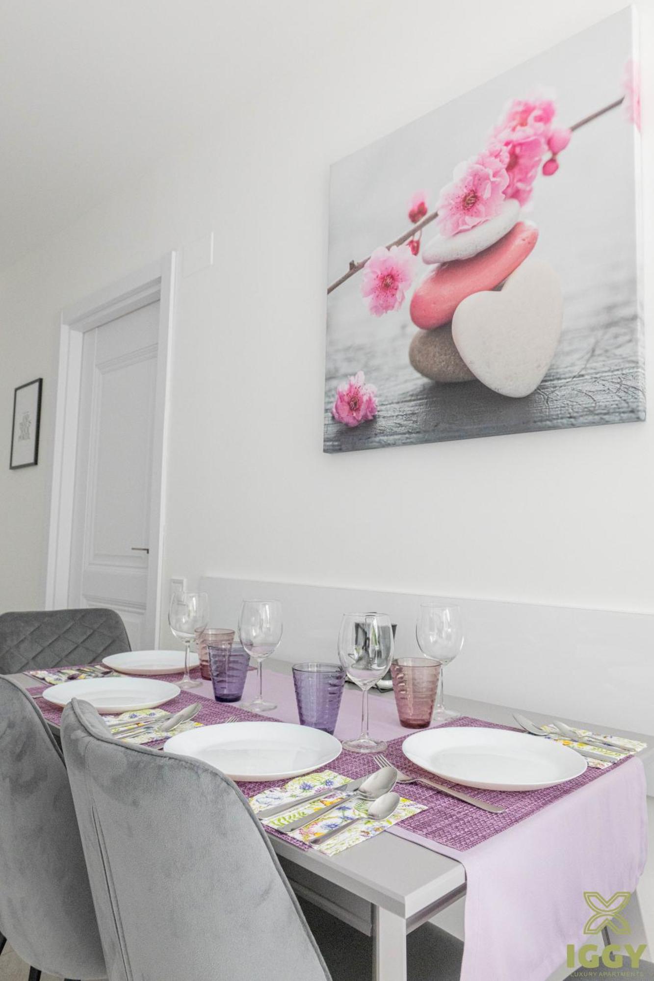 Iggy Premium Apartment Хунедоара Екстер'єр фото