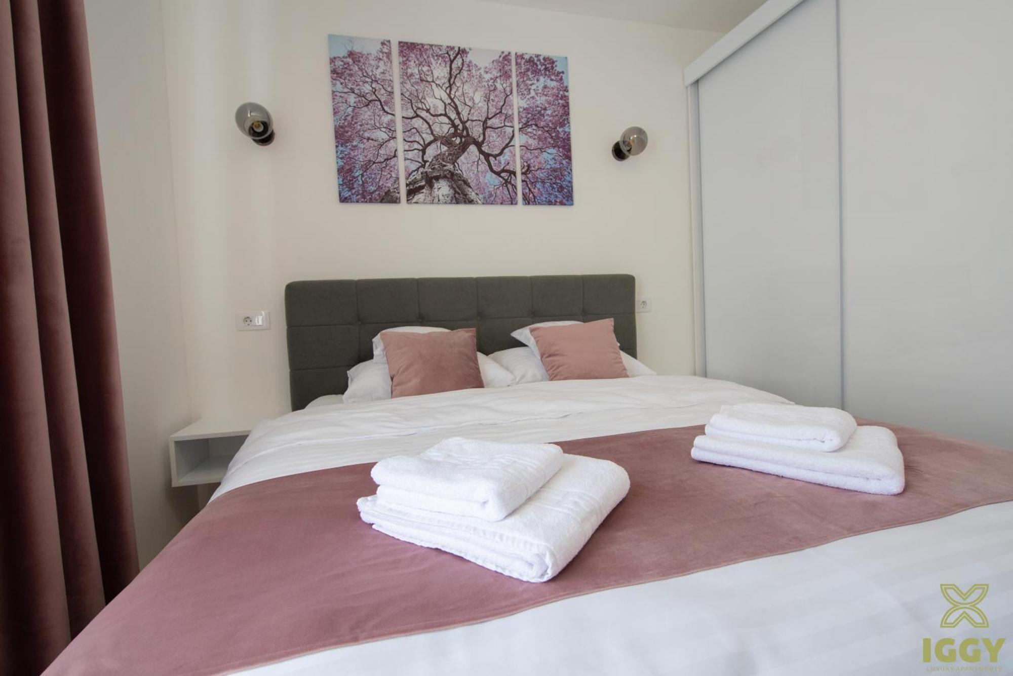 Iggy Premium Apartment Хунедоара Екстер'єр фото